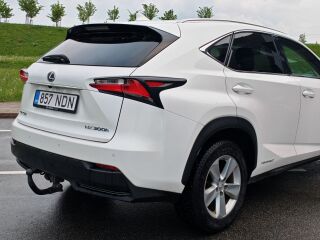 Lexus NX 300h 2.5 114кВ