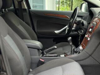 Ford Mondeo 2.0 107kW