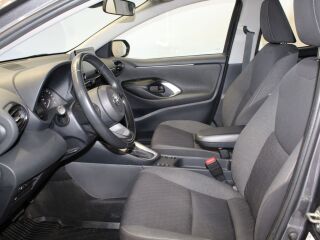 Toyota Yaris Active Plus 1.5 68кВ