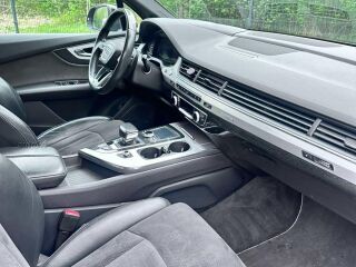 Audi Q7 TDI quattro S-line 3.0 200kW