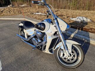 Suzuki VZR 1800