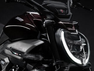 Ducati XDiavel V4 V4 124kW