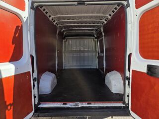 Peugeot Boxer BlueHDi L3H2 2.2 103kW