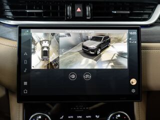 Jaguar F-Pace SE 250PS AWD 2.0 184кВ