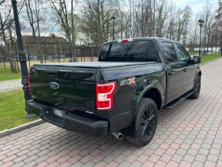 Ford F-150 STX V6 242кВ