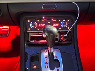 Audi A8 Long 3.0 V6 171kW