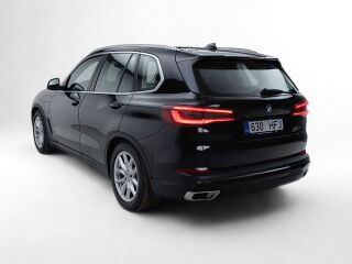 BMW X5 xDrive45e 3.0 Plug-in Hybrid 290кВ