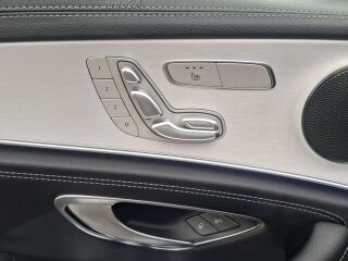 Mercedes-Benz E 220 4Matic AMG-Line 2.0 143kW