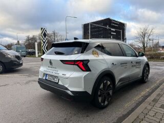 Renault Scenic E-Tech electric iconic 220 long range 55kW