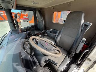 Scania P410 6x2*4 301kW