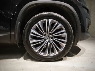 Skoda Kodiaq ELEGANCE 4X4 2.0 TDI 147кВ