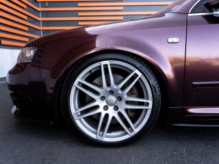 Audi S4 4.2 253kW