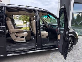 Mercedes-Benz Viano AMBIENTE BLACK EDITION LONG 3.0 V6 165kW