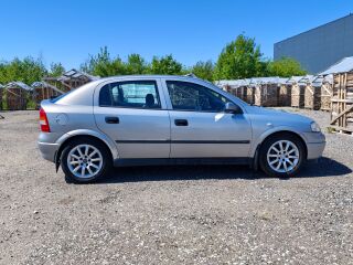 Opel Astra Elegance 1.8 16V 85kW
