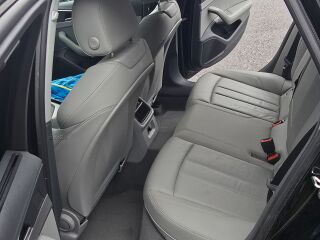 Audi A4 Quattro 2.0 TDI 140кВ