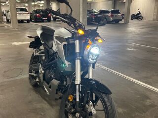 Honda CB 125 R 10кВ