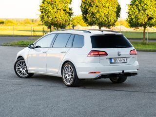 Volkswagen Golf 2.0 110kW