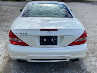 Mercedes-Benz SL 550 AMG Pakett 5.5 V8 285kW