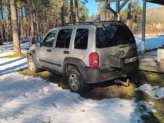 Jeep Cherokee 2.8 120kW