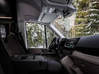 Volkswagen Crafter Race Van M1 L4H3