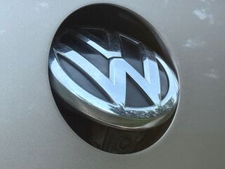 Volkswagen Passat Executive 2.0 176кВ