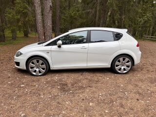 SEAT Leon 1.6 77кВ