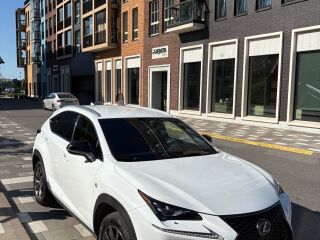 Lexus NX 300h FSport 2.5 114kW