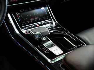 Audi RS Q8 Exclusive Black Styling 4.0 441кВ
