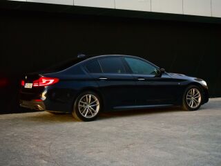 BMW 530 M-Sportpakett Shadowline xDrive 3.0 R6 195kW