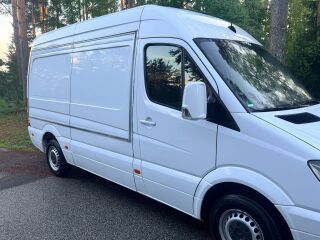 Mercedes-Benz Sprinter FOODTRUCK 2.1 R4 65kW