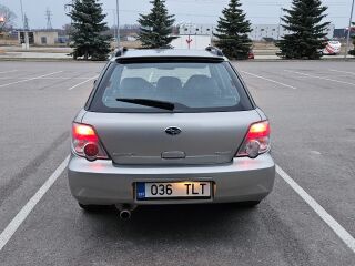 Subaru Impreza 2.0 B4 DOHC 118kW