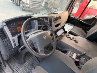 Volvo FE 330 Side open