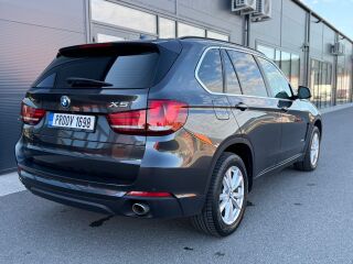 BMW X5 xDrive30d Comfort 3.0 R6 d 190kW