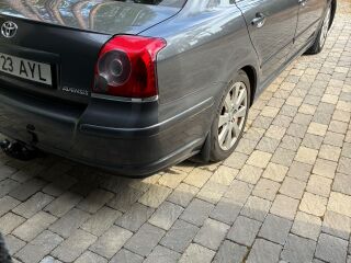 Toyota Avensis 2.0 108кВ