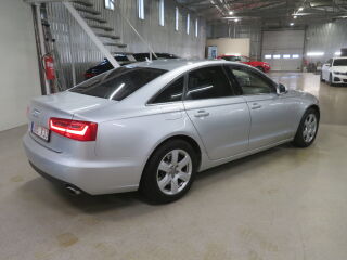 Audi A6 Limousine TDI quattro 3.0 180kW