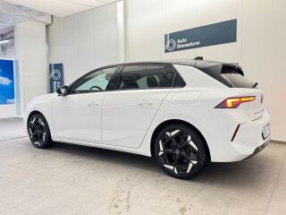 Opel Astra GSe Plug-In 1.6 165кВ