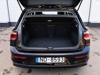 Volkswagen Golf 1.0 81kW