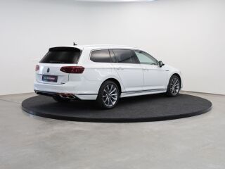 Volkswagen Passat R-line 4Motion 2.0 147kW