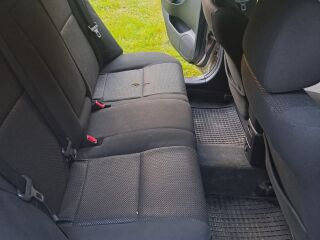 Toyota Avensis 2.0 85кВ