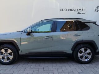 Toyota RAV4 Luxury 131kW
