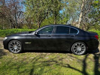 BMW 740 3.0 225kW