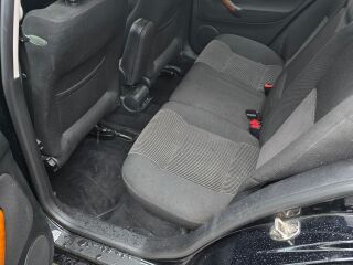 Volkswagen Bora 1.6 74kW