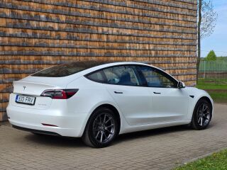 Tesla Model 3 Long Range Dual Motor FACELIFT 366kW