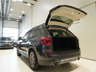 BMW X3 XDRIVE 30D 3.0 195кВ