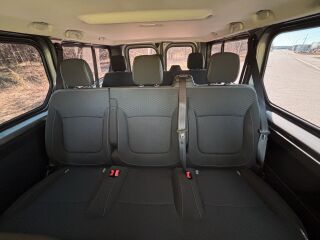 Opel Vivaro Combi L2H1 2,9T 1.6 BiTurbo CDTI 107kW