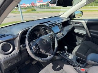 Toyota RAV4 2.5 R4 2.5 Hybrid R4 16V DOHC VVT-i 114kW