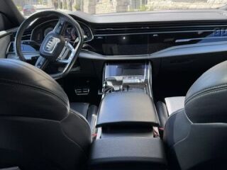 Audi Q8 Quattro S-line 3.0 210kW