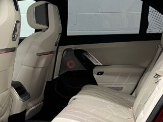 BMW i7 xDrive60 135kW
