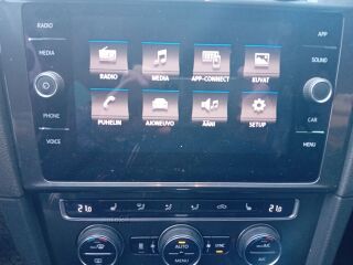 Volkswagen Golf 1.6 85kW