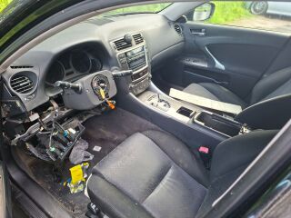 Lexus IS 250 2.5 153кВ